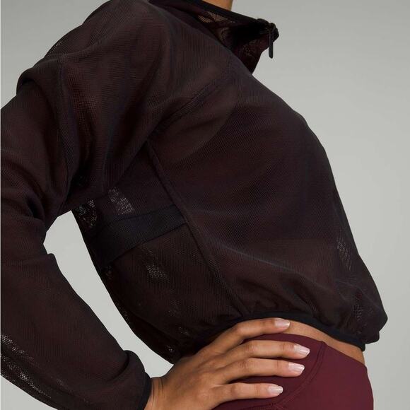 NWT Lululemon Reversible Mesh 1/2 Zip - Picture 2 of 9